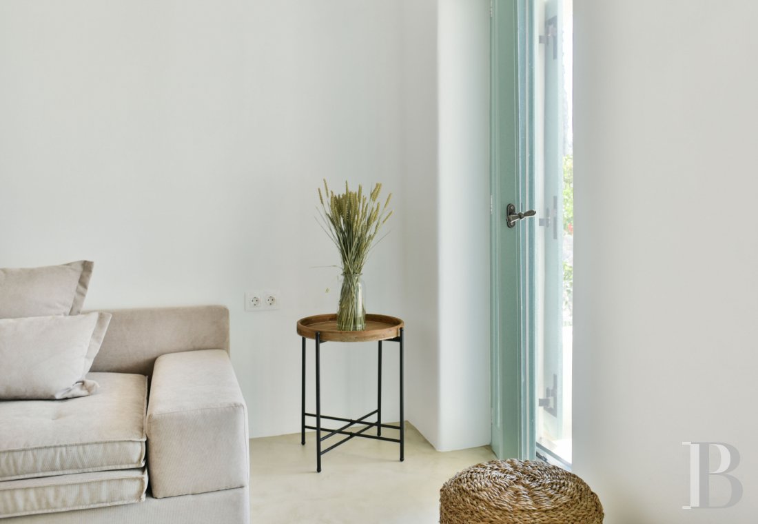 A former olive farm transformed into a charming house on the island of Tinos, in the north of the Cyclades - photo  n°9